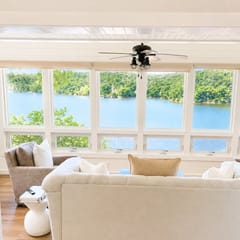 Sunset Pointe-Luxury Lakefront 3BD/2.5BA/Dock/Deck/Grill/Pet Friendly-10PP