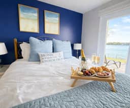 Edgewater-Lakefront 3 BD/2.5BA/Deck/Dock/Gril-16P - Image 4