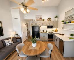 Herons Hideaway-Lakefront-1BD/1BA/Pool/Osage Beach-4PP - Image 4