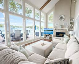 Lakefront Home 5BD/3BA Dock/Grills/Deck/Kayaks-16 - Image 2