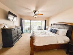 Lakefront Luxury 2BD/2BA Condo at The Falls-7PP - Image 3