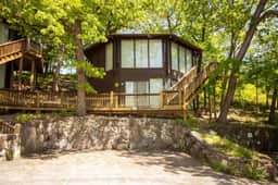 Maple & Moonshine-#18-2BD/3BA/Pools/Grill/Dock/Firepit/Deck-4PP - Image 4
