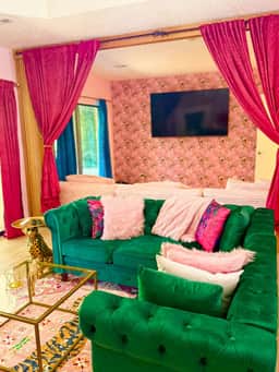 Pinkies Paradise-3BD/2BA/Sleeps 8PP-Lake Ozark - Image 2