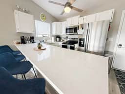 Reflections Retreat 2BD/2BA/Balcony/Pools/Hottub-4PP - Image 5