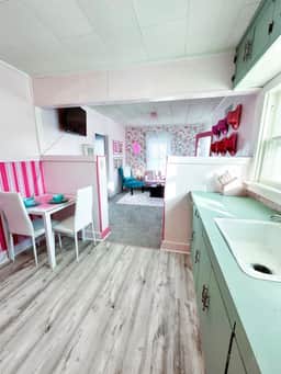 Rhinestone Cowgirl-Your Pink Paradise in Russell - Image 2