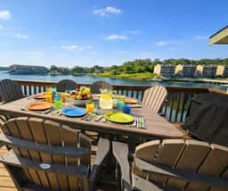 Stillwater Shores Lakefront 2bd/2BA Pool, Hot Tub 6PP - Image 2