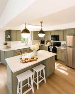 Sunset Pointe-Luxury Lakefront 3BD/2.5BA/Dock/Deck/Grill/Pet Friendly-10PP - Image 5