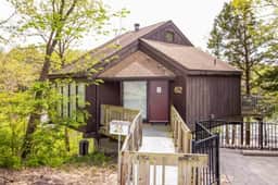 Treetop & Tide Hideout #62-Lakefront/3BD/3BA/Pools/Grill/Dock-6PP - Image 2