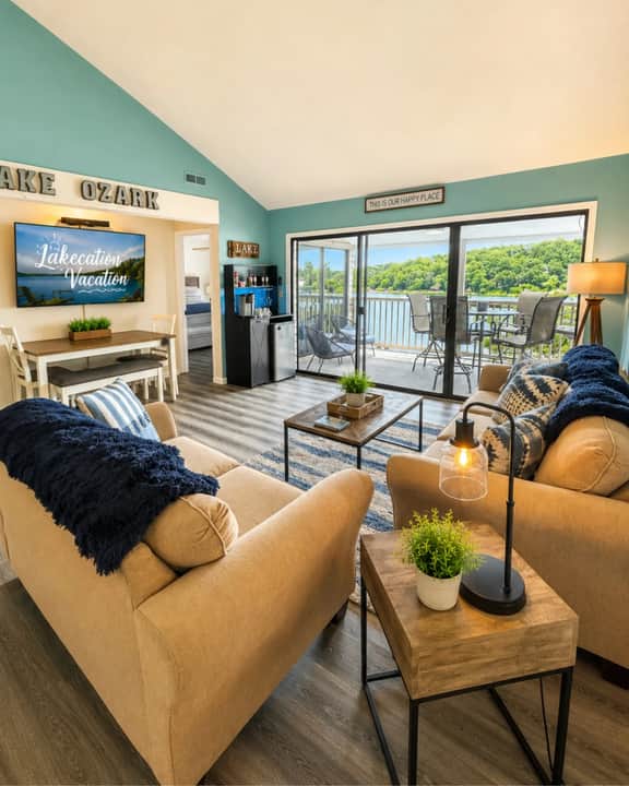 Blue Haven Lakefront 2 BED/2BATH/Pool/Pet Friendly-6PP - Image 2