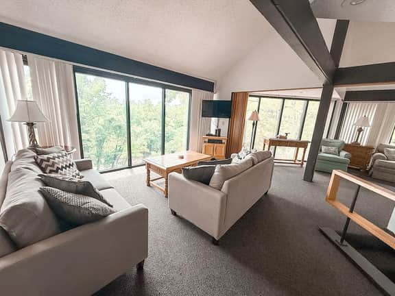 Echo Pines Getaway #106-3BD/3BA/Pools/Grill/Dock/Deck-6PP - Image 3