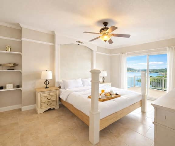 Grand Point-Luxury Lakefront 5BED/3.5BA Hottub/Firepit/Dock/Movie Theater/Game Room-18PP - Image 4