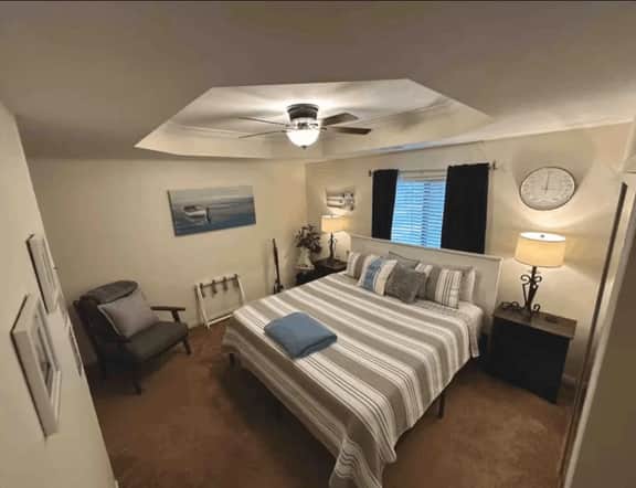 Lake Ozark-1BD/1BA-Hippo Pool/Regalia Resort-2PP - Image 3