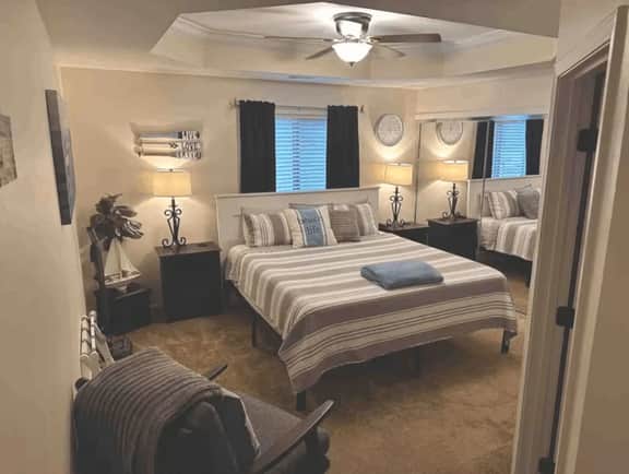Lake Ozark-1BD/1BA-Hippo Pool/Regalia Resort-2PP - Image 2
