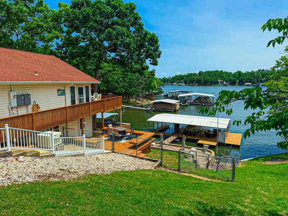 Landing on Lake Time:  Lakefront-4BD/2BA/Private Dock/Decks/Firepit-10PP - Image 3