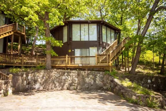 Maple & Moonshine-#18-2BD/3BA/Pools/Grill/Dock/Firepit/Deck-4PP - Image 4
