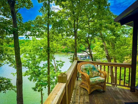 Oak&Ember-#12-Lakefront/2BD/2BA/Pools/Grill/Dock/Firepit-4PP - Image 4