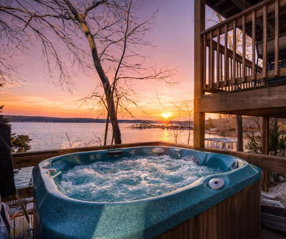 Sunset & Chill Getaway-3BED/2BATH/Dock/Firepit/Hottub-10PP - Image 3