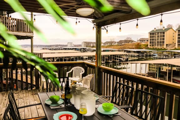 Daylight Cove: Lakefront Condo, Pool, Hot Tub! - Image 1