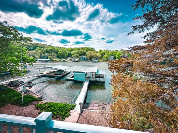 Docktails&Dreams-Redhead Cove 3BD/2BA/Dock/Deck/Grill/Firepit-10PP - Image 1