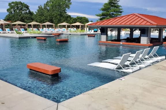 Lake Ozark-1BD/1BA-Hippo Pool/Regalia Resort-2PP - Image 1