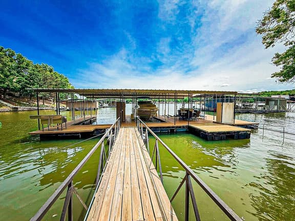 Landing on Lake Time:  Lakefront-4BD/2BA/Private Dock/Decks/Firepit-10PP - Image 1