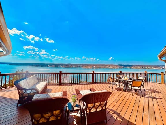 The Overlook-Luxury Lakefront 3BD/3.5BA/Grill/Firepit/Gameroom-Sleeps 20 - Image 1
