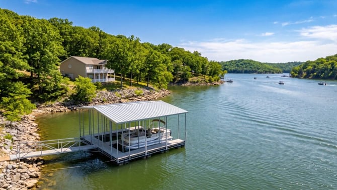 Early Summer Lake of the Ozarks: June Events & Getaways